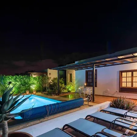 Pola Marinas וילה פלאיה בלנקה