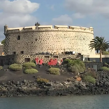 Pola Marinas וילה *