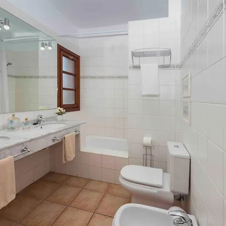 Pola Marinas פלאיה בלנקה