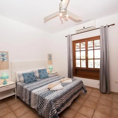 Pola Marinas Playa B