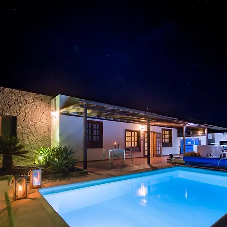 Villa Pola Marinas Playa B