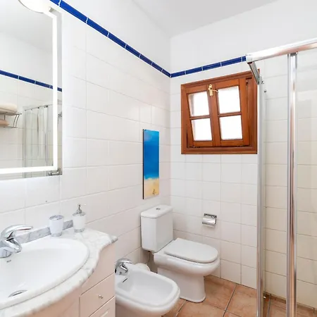 Pola Marinas Playa B Villa *