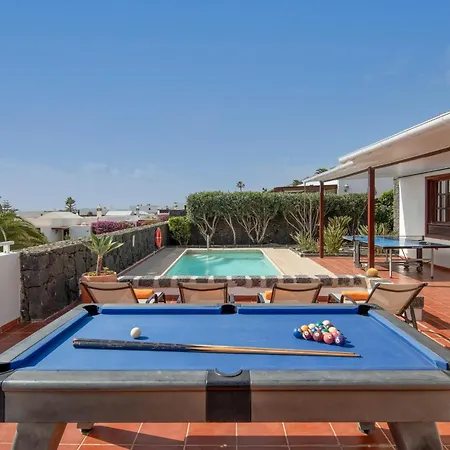 Villa Pola Marinas Playa B *