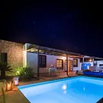 Villa Pola Marinas