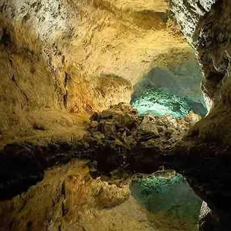 빌라 Pola Marinas *